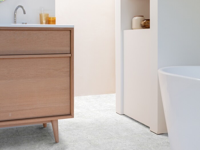 Kan een PVC vloer in een badkamer - Welke soort PVC vloer - Moduleo Layred Volterra 46919 - Knulst Amsterdam Utrecht Nunspeet