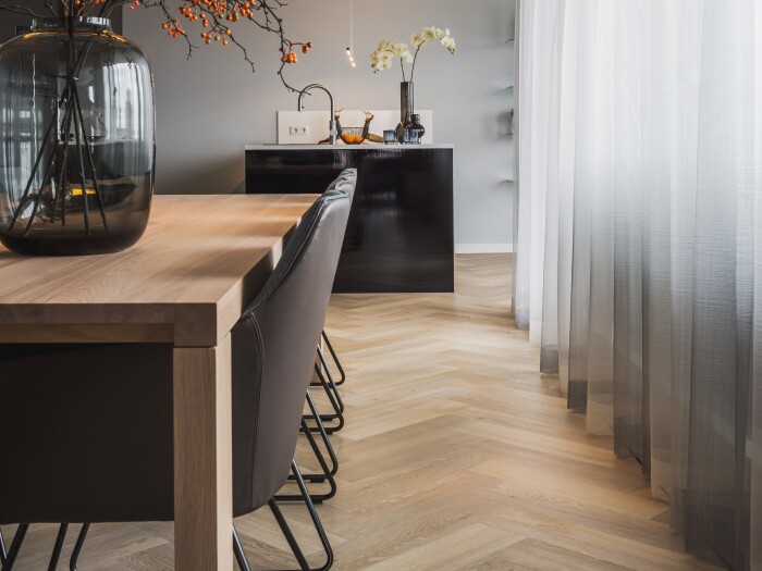 Voordelen van PVC als projectvloer - Welke vloer geschikt voor projectvloer - Therdex 7001 Visgraat - Knulst Vloeren Amsterdam Utrecht Nunspeet