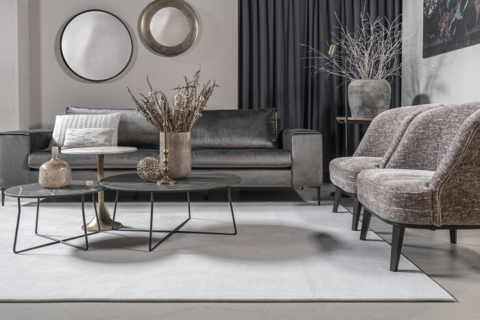 Bij Knulst treft u stijlvolle vloerkleden en karpetten op maat - Ontdek de showrooms van Knulst in Amsterdam, Utrecht, Nunspeet